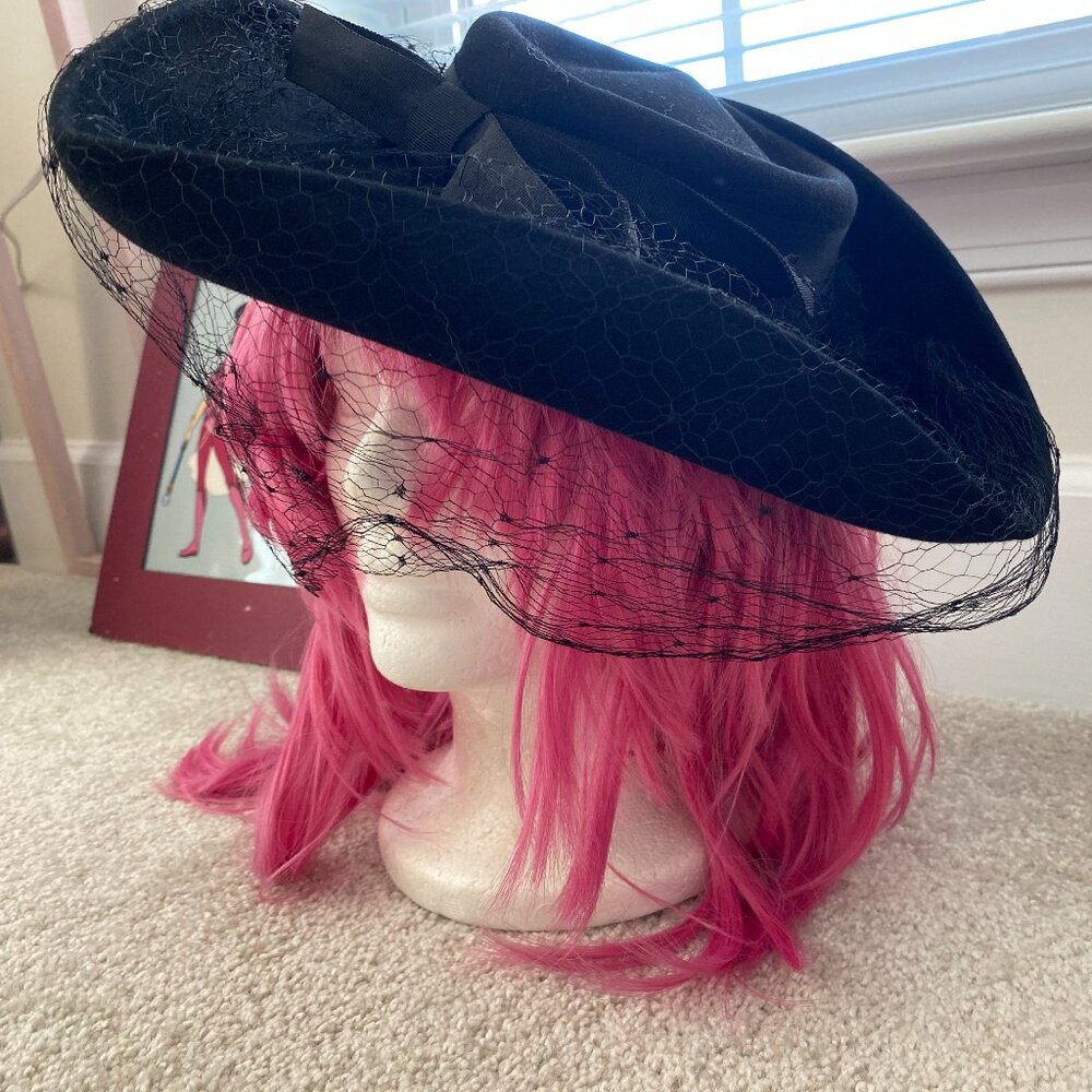 Vintage 1940s Wool Felt Hat